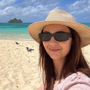 Meet your Posher, Mila